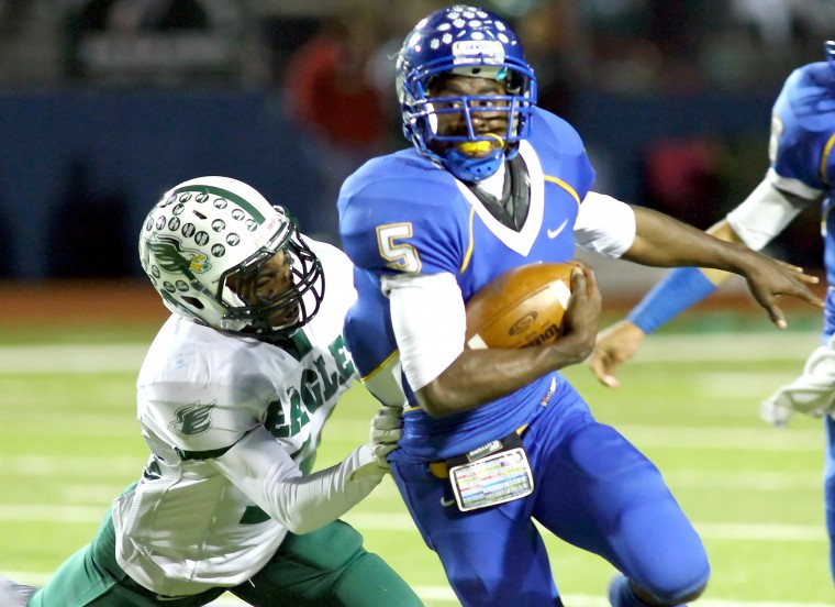 Cove Defeats Ellison in 8-5A Contest